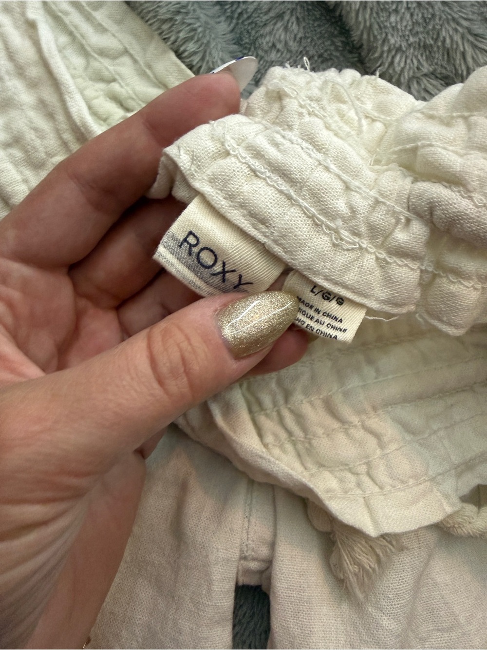 new Roxy pants - Picture 7 of 12